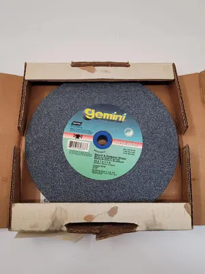 New | in-Stock NORTON CO GEMINI BENCH WHEEL Misc Industrial Equipment Kentucky US | Aucto #686925