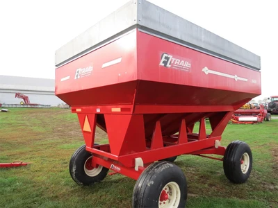 New | in-Stock 2025 E-Z TRAIL 400 Gravity Wagons Pennsylvania US | Zimmerman Farm Service #1410121
