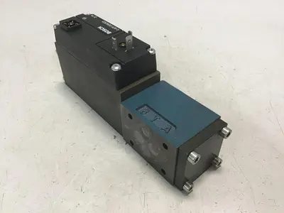 USED BOSCH 0 811 404 163