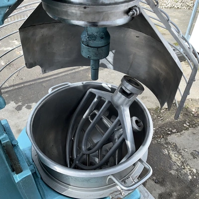 60L Hobart Planetary S/S Bowl Mixer Type SE600