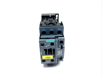 3RT2028-1BB40 | Siemens  Contactor 3PH 3P 18.5kW 38A 24VDC 400V - Used