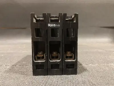 USED SIEMENS ED63A002