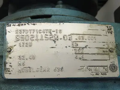 Sew Eurodrive R37DT71C4TF-IS 1/3HP Gear Motor 230/460V 3Ph W/ 32.4:1 Inline Box