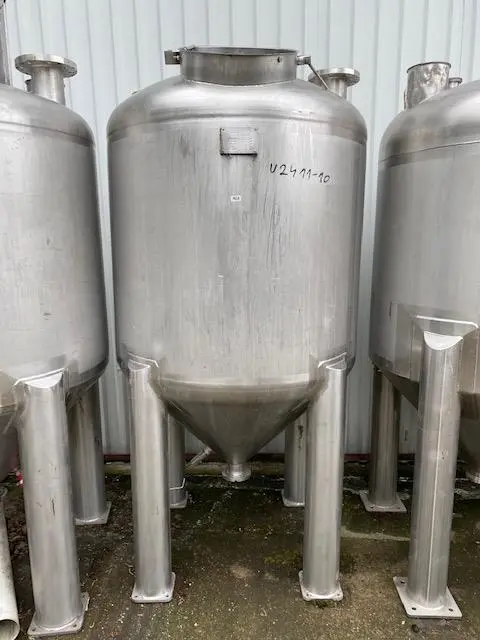 Used 2012 AUSTENIT SZTAJERWALD 1200 Liters Stainless Steel Tanks PL | Perry Equipment #121713