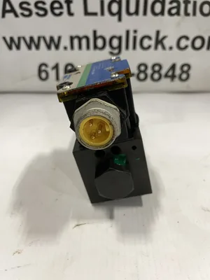 Metaris DG4V3S0BLMFPA3WLB560P10 Hydraulic Control Valve 5000psi 110V