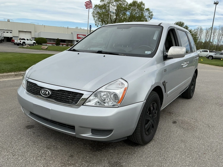 Used 2010 KIA SEDONA Vans Michigan US | Miedema Asset Management Group #1148884