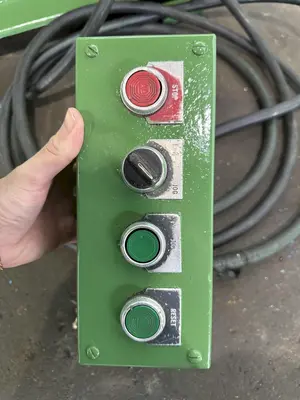 8,000 LB X 18" X .250" REGAL COIL CRADLE & STRAIGHTENER. STOCK #1226924