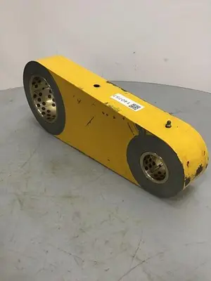 USED CINCINNATI MILACRON 305265