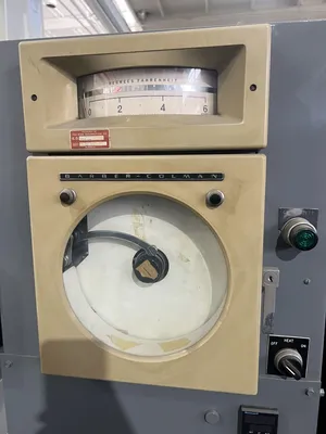USED PHI PHI COMPRESSION MOLDING PRESS