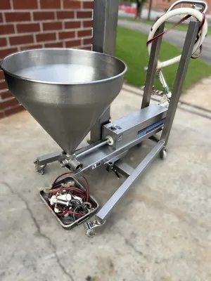 Unifiller 1000 Piston Depositors | Envoy Equipment LLC (2)
