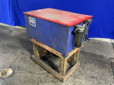 Used R&D FOUNTAIN INDUSTRIES E219 Parts Washers Ohio US | HGR 24 #1446213