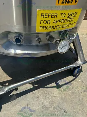 USED DCI 400 LITER STAINLESS STEEL JACKETED REACTOR MIXING TANK  45 PSI