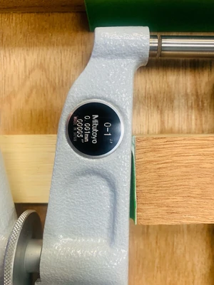 USED Mitutoyo 389-713