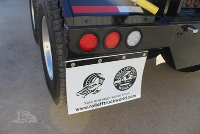 New | in-Stock 2026 INTERNATIONAL HX Conventional trucks Texas US | Roll Off Truck World #1539741