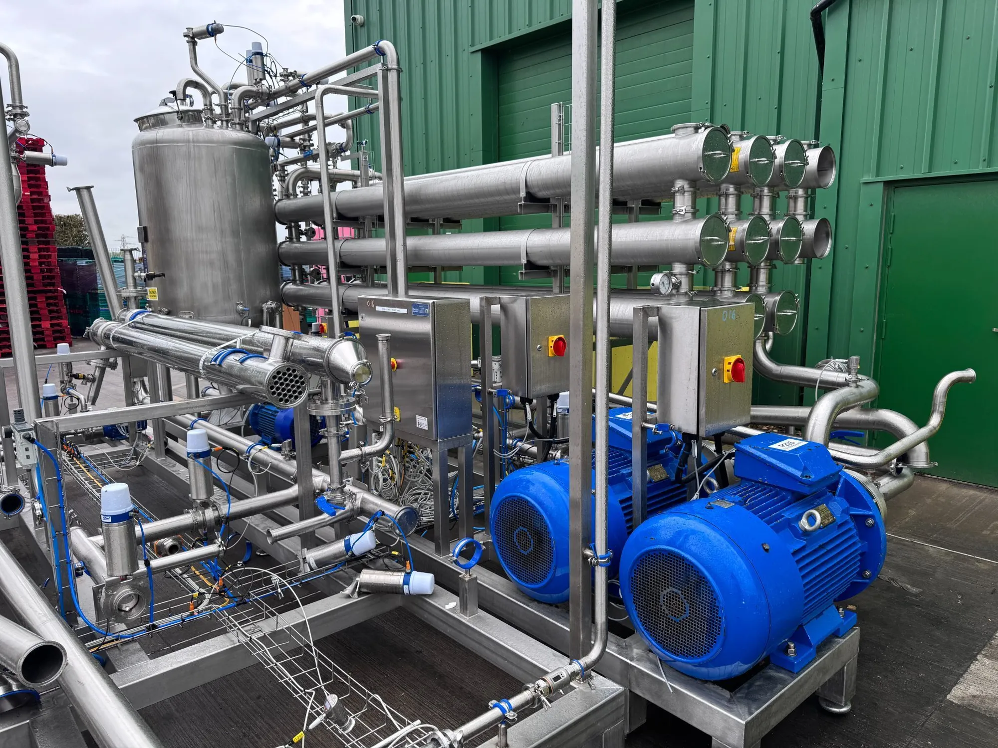 Used 2022 Axium Ultrafiltration Skid Reverse Osmosis Equipment GB | Perry Equipment #1517078
