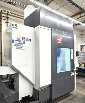 2017 HAAS UMC-750SS Universal Machining Centers | Clark Machinery Sales, LLC (1)