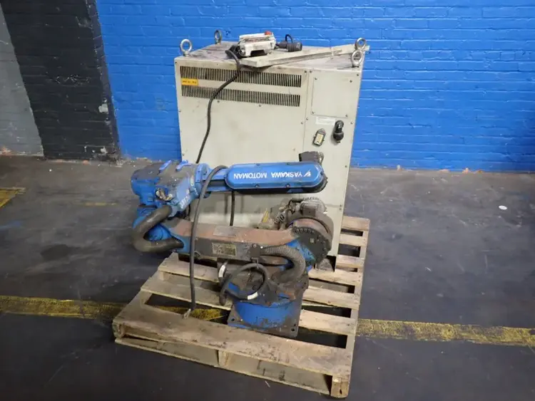 Used 2011 YASKAWA ELECTRIC MH6 Robots Ohio US | HGR 24 #887314