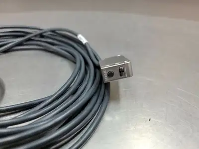 USED Omron E3ZMB81