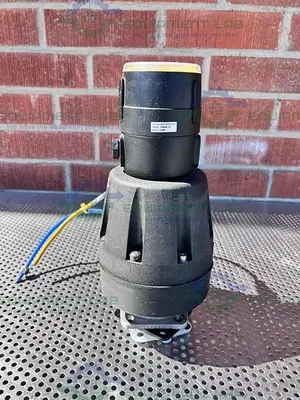 USED ITT PURE-FLO A216  DIAPHRAGM STAINLESS STEEL VALVE 1.5" W/ ASCO VALVE POSITIONER