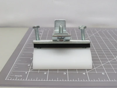 New | in-Stock CONDUCTIX WAMPFLER _UNKNOWN_ Clamps | OCO Industrial #1633397