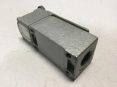 USED TELEMECANIQUE C2JK05