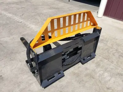 2025 Wolverine Hydraulic Pallet Forks  48