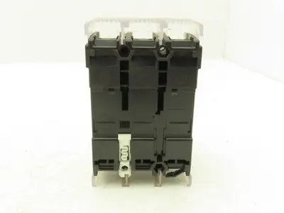 Fuji BW100AAG-3P100 3-Pole Auto Circuit Breaker 100A 500V 3Ph Molded Case