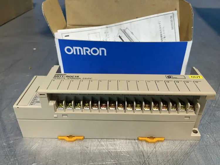 Used OMRON SRT1ROC16 PLC Input & Output Ohio US | HGR 24 #1345497