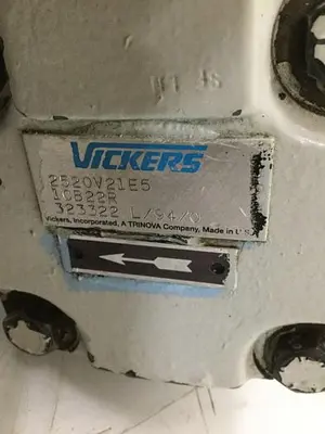 USED VICKERS 2520V21E5