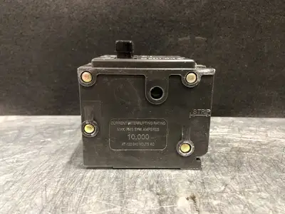 NEW CUTLER-HAMMER BR215