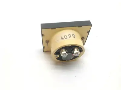 USED NEUBERGER ANALOG METER