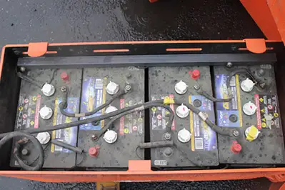 Used 2014 JLG E300AJP Manlifts New York US | United Lift #1445462
