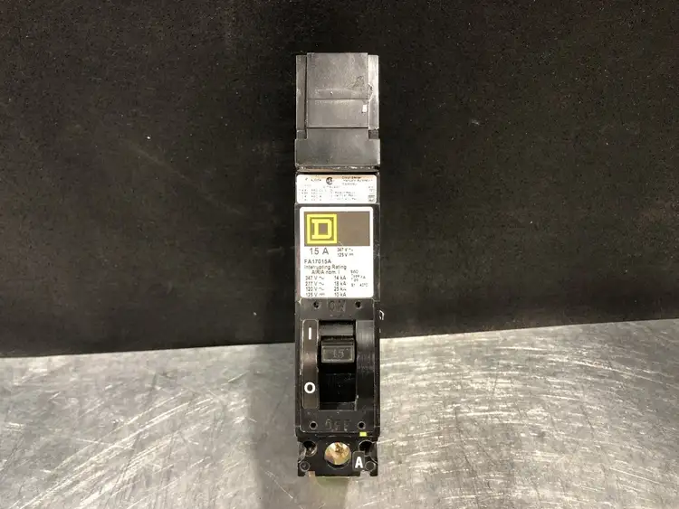 Used SQUARE D FA17015A Switchgears British Columbia CA | Lenmark #244029
