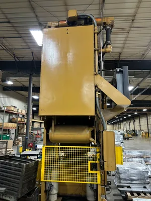 2003 STANDARD INDUSTRIAL DCSS700 PRESSES, HYDRAULIC | Machinery Network (2)