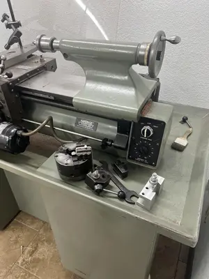 USED 1982 HARDINGE HLV-H