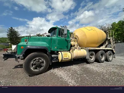 Used 2000 MACK RB688S Concrete Mixer Trucks Pennsylvania US | Proxy Equipment #1378234