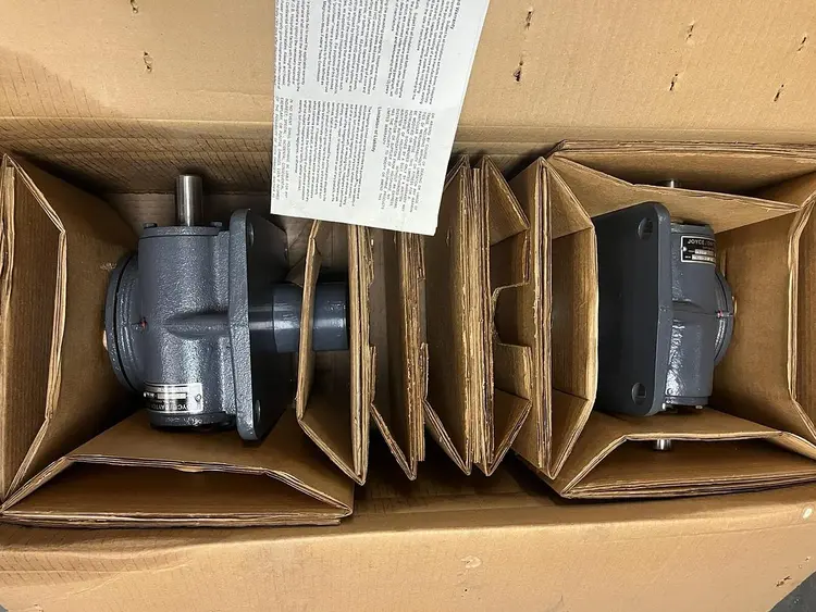 New | in-Stock DAYTON AWJ815U Parts (Hydraulics and Pneumatics) | Surplus Asset Holdings #1227287