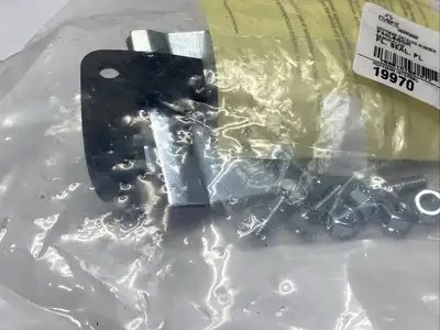 NEW HOFFMAN NVENT QUICK-RELEASE SEALING PLATE LAY-IN HINGED-COVER 4 X 4"