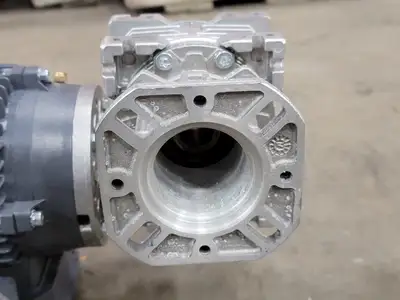 10:1 Ratio Single-stage Worm Reducer w/ Electric Motor