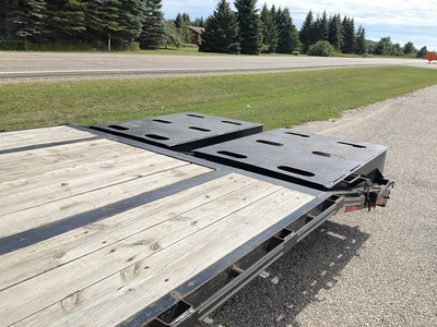 Used 2025 DAVT 7M3 Deckover Trailers Michigan US | Miedema Asset Management Group #1437315