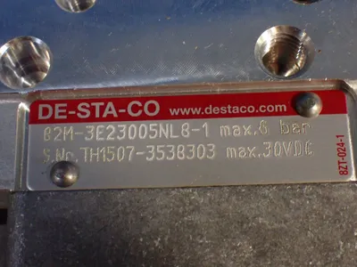 USED DESTACO 82M3E23005NL81