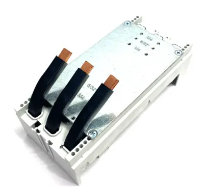 USED SIEMENS DEVICE ADAPTER, 3-POLE, 125A/600VAC/3-PH