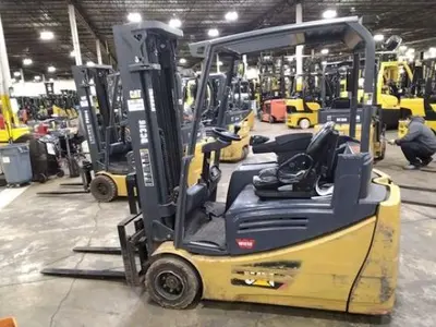 USED 2019 CATERPILLAR 2ET4000