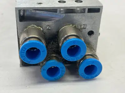 USED FESTO ELECTRONIC MODULE 537984 W/ VMPA2-FB-AP-2-1 SUB BASE 538000