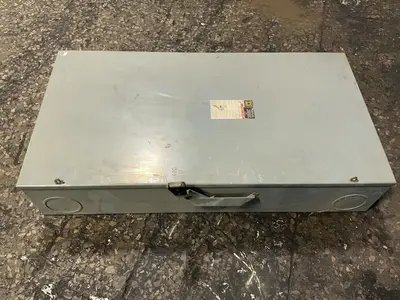 Used SQUARE D D325N Switchgears Ohio US | HGR 24 #1301708