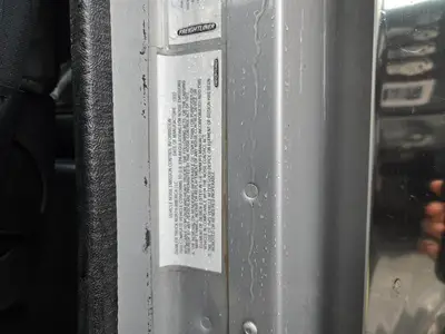 USED 2023 FREIGHTLINER CORONADO 122 SD