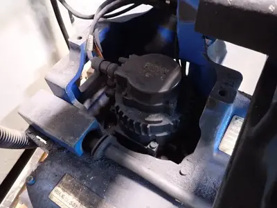 USED 2010 YASKAWA MOTOMAN MH6