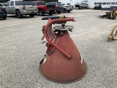 Used COSMO FERTILIZER SPREADER P 500 Broadcast Spreaders Michigan US | Miedema Asset Management Group #1579516