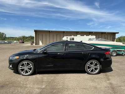 USED 2020 FORD FUSION