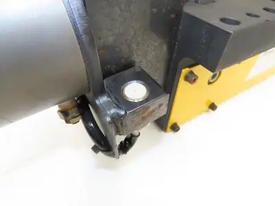 Pascal TRA-X10-0500L-A1357 Traveling Die Clamp TR Series LH 100kN 1357mm Stroke